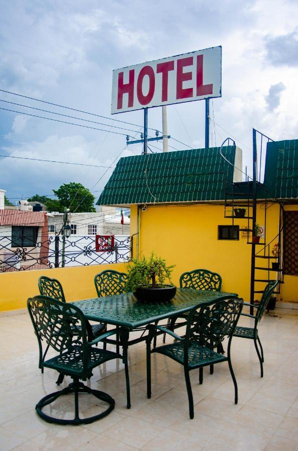 Hotel Villa Angeles Кампече Экстерьер фото